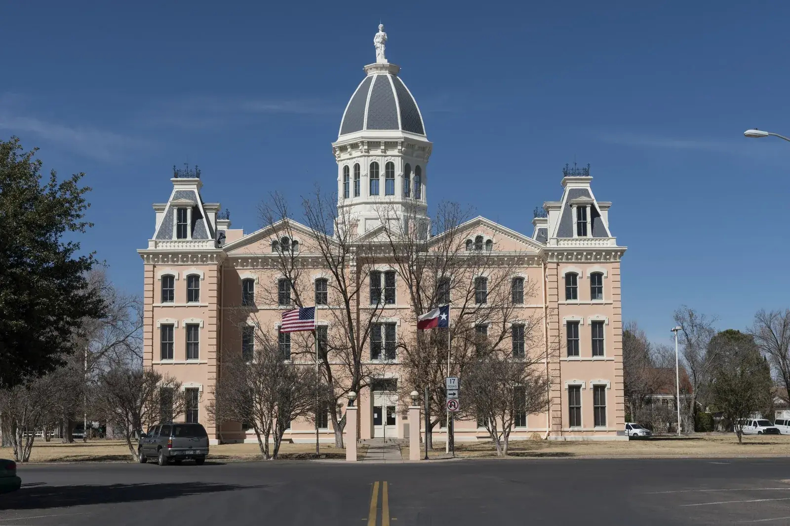 County courthouse where mineral deeds are recorded